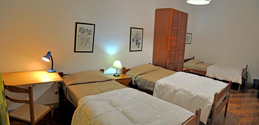 ตากุส โฮสต์ Hotel ซานตาเร็ง ภายนอก รูปภาพ