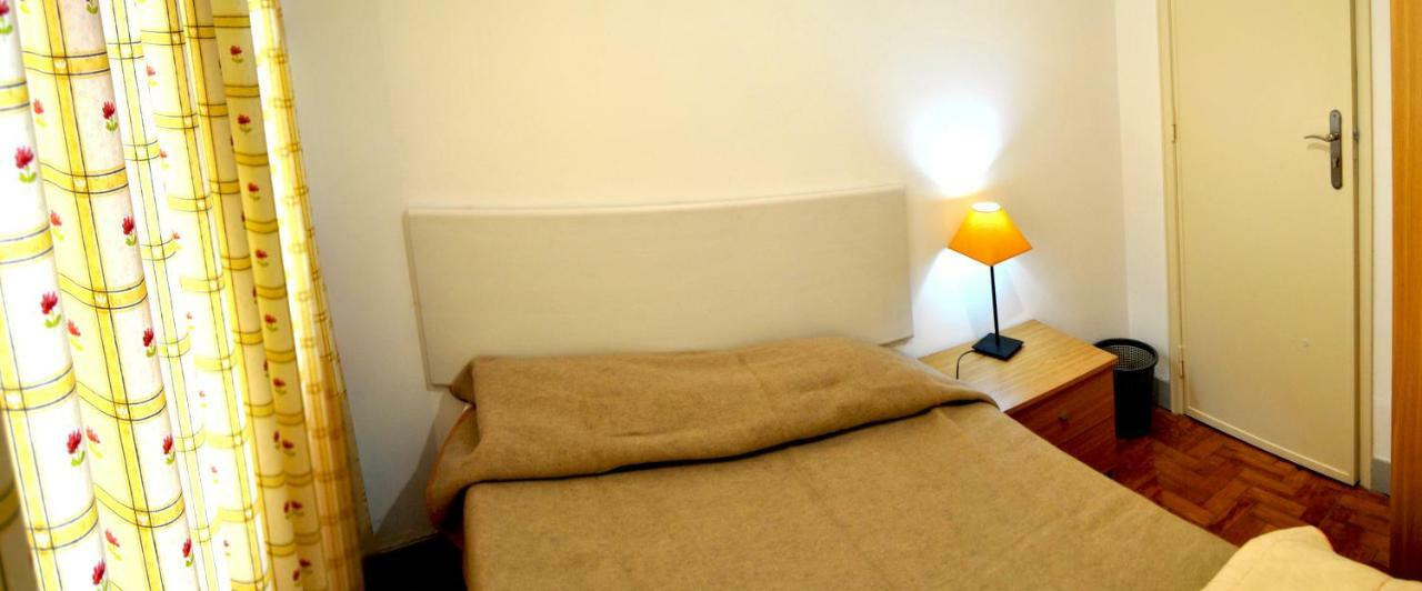 ตากุส โฮสต์ Hotel ซานตาเร็ง ภายนอก รูปภาพ